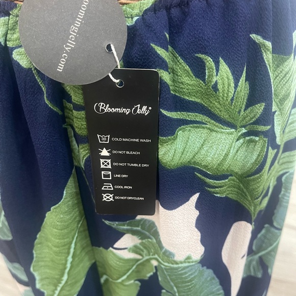 Blooming Jelly dress-NWT-Small - Picture 9 of 13